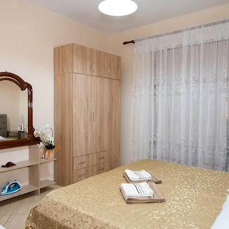 Central And Cozy 2-room In Apartment Tirana
