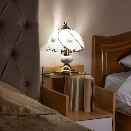 Apartment Central And Cozy 2-room In Tirana