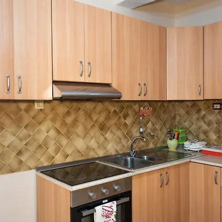 Apartment Central And Cozy 2-room In *