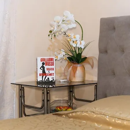 Central And Cozy 2-room In Apartment Tirana